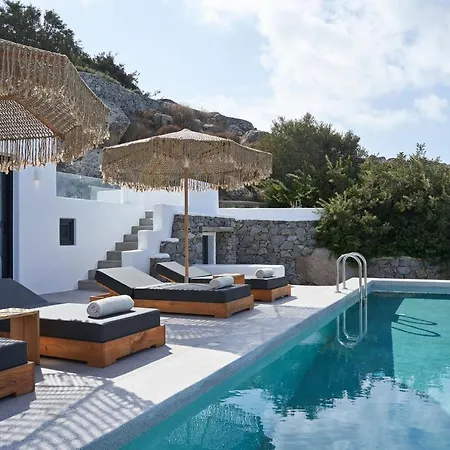 Hill Club Naxos Вилла